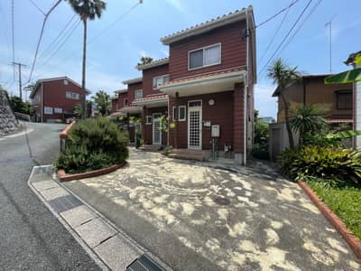 南国風のテラスハウス