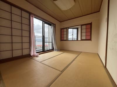 リビング横の和室は6.2帖