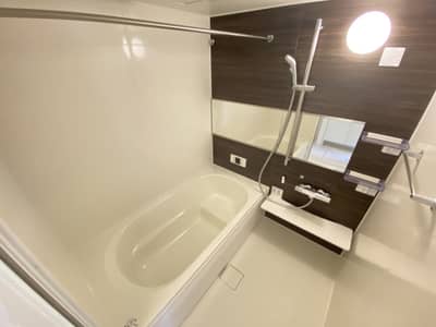 追い焚きや浴室乾燥付きの1坪風呂