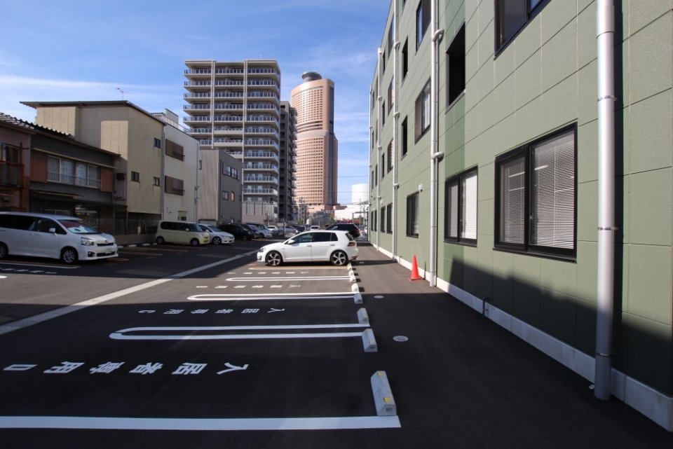 こんなにも近い街中、浜松駅まで徒歩約10分。