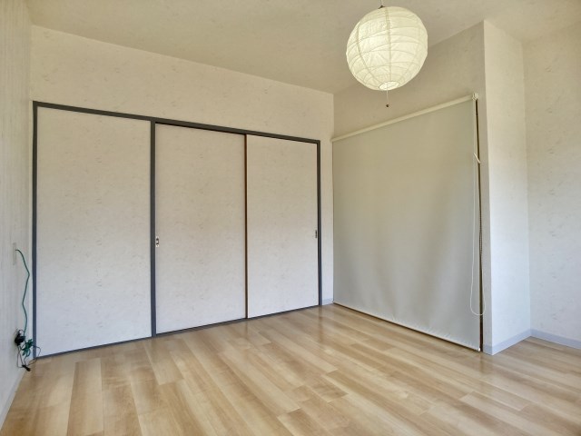 丸い照明が優しい雰囲気