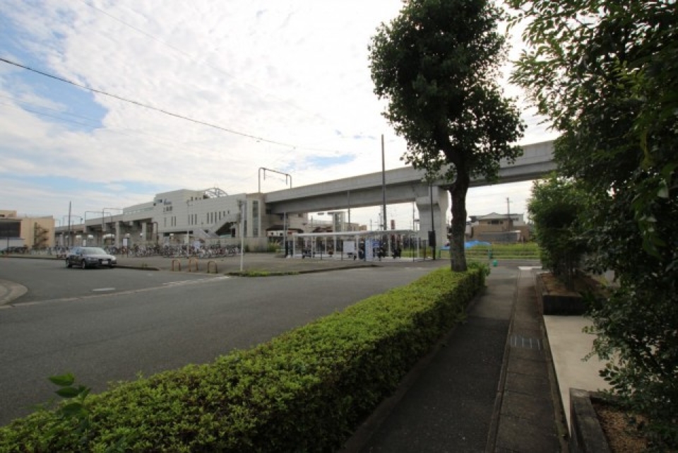 遠鉄上島駅までは徒歩1分！こ、この近さなら...。