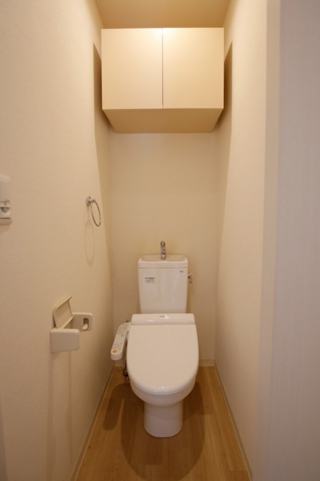 2階のトイレの方が少し広く感じました。