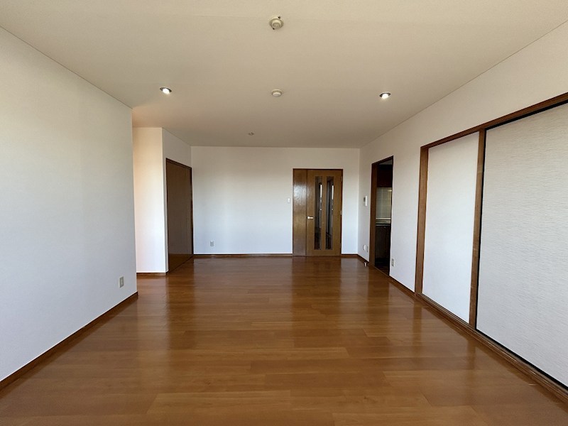 キッチンは別にあるので、まるまるくつろぎスペースとして使えます