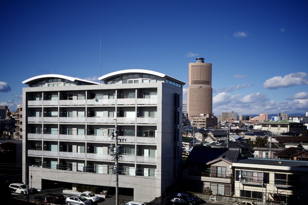 JR浜松駅まで徒歩14分の好立地。