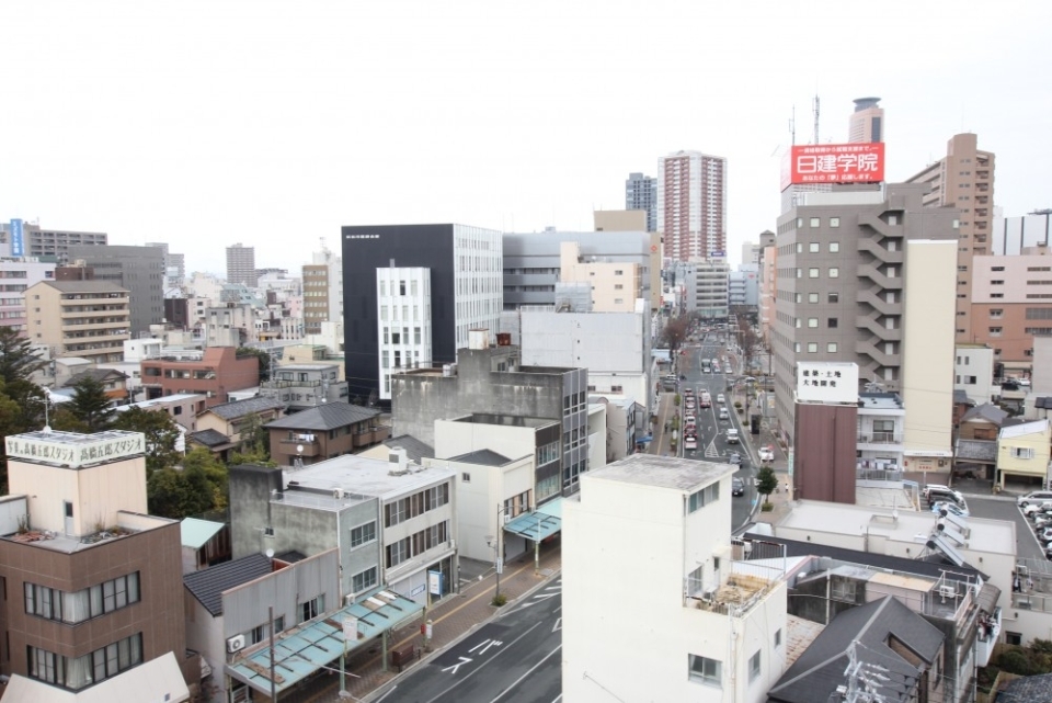 ザザシティ浜松やアクトシティが見える立地