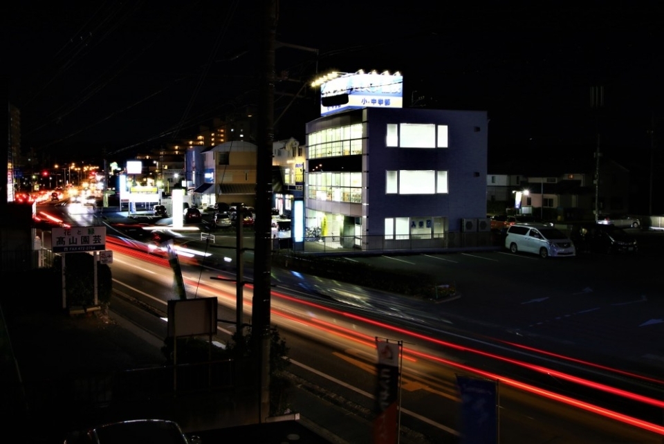 舘山寺街道沿いです