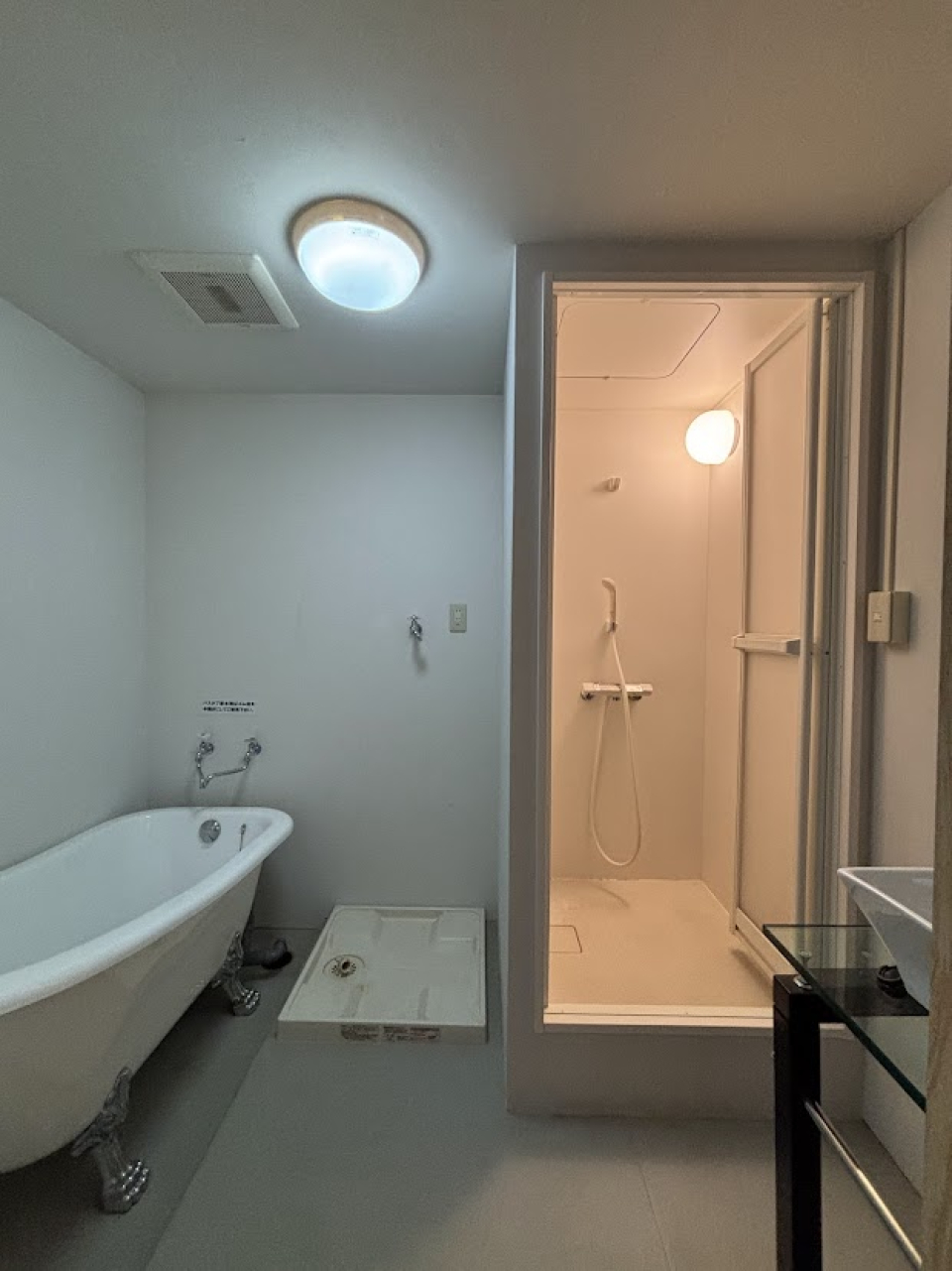 シャワールーム完備