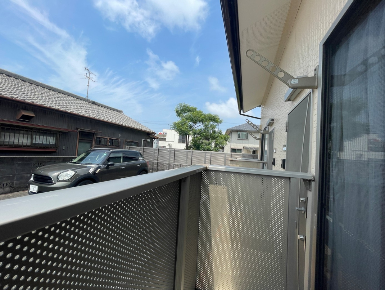 LDKからバルコニーに出られます