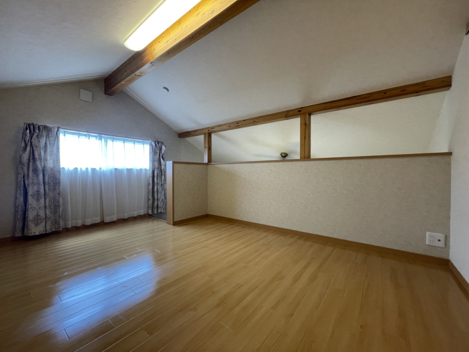 2階部分。秘密基地みたいでワクワク