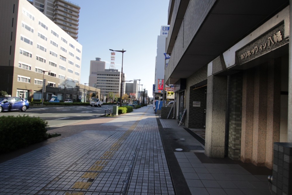 まっすぐ歩けばJR浜松駅。