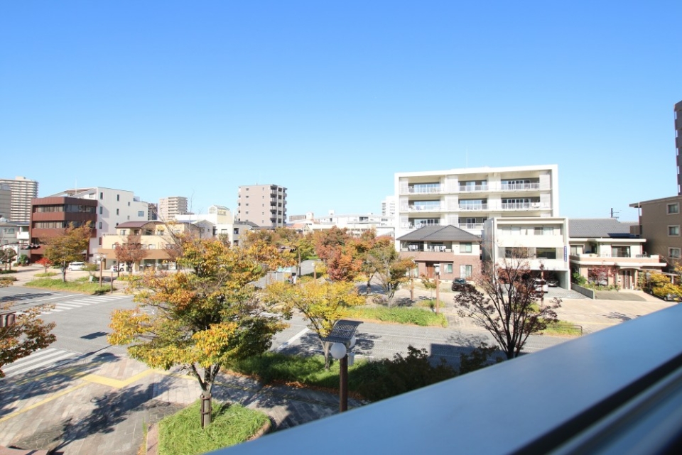 大人気エリアの東街区にあるお部屋です！