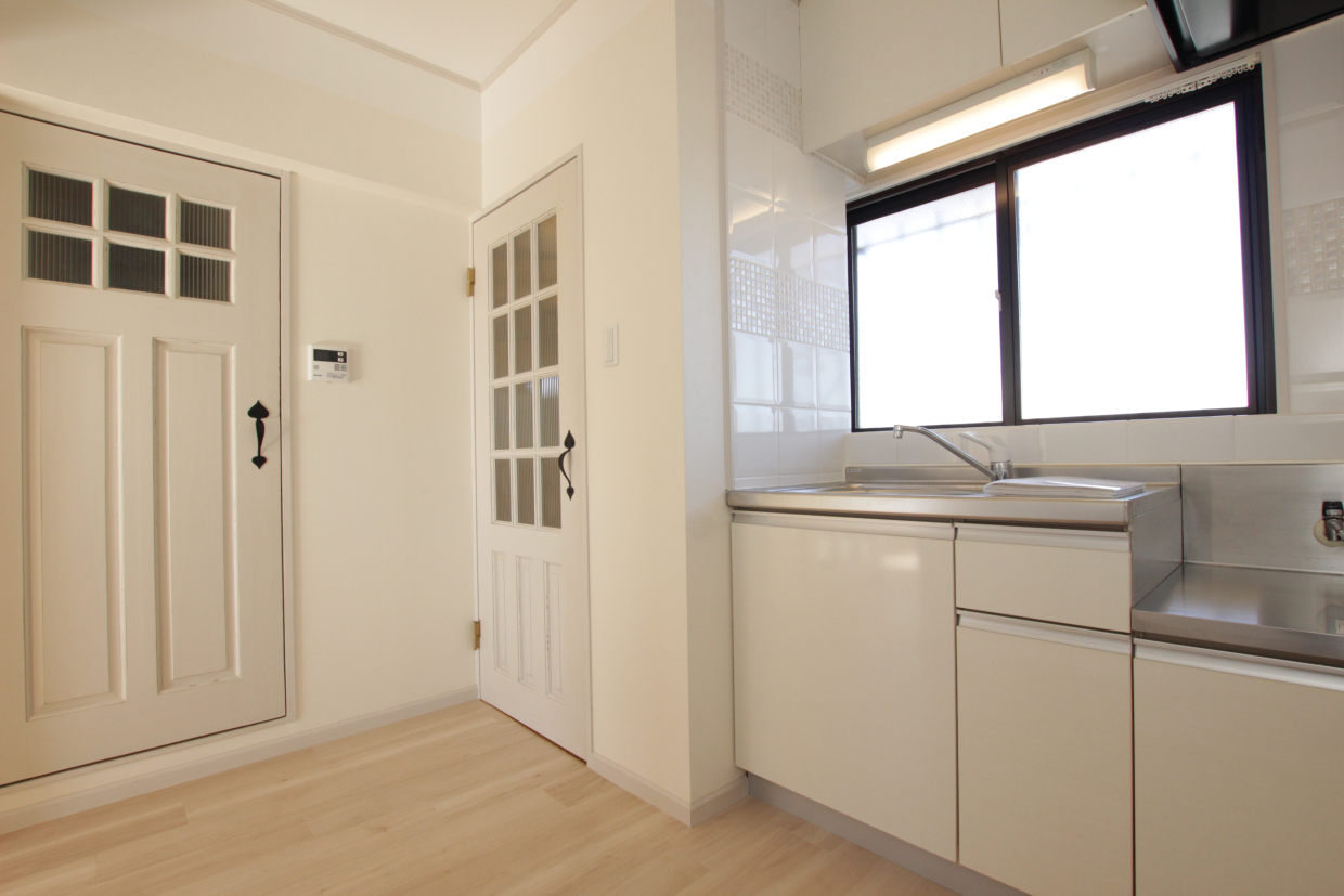 キッチンも同じカラーで。