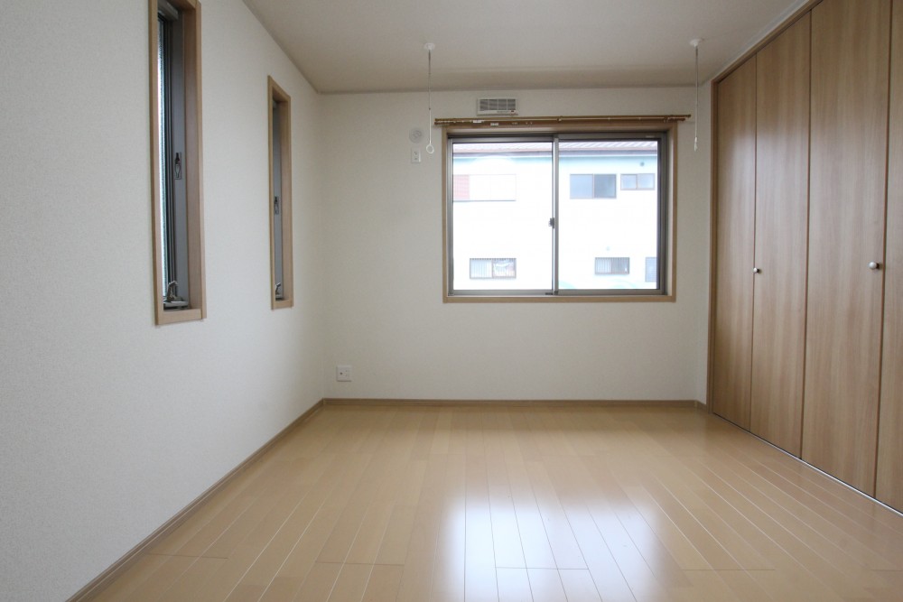 室内のお部屋すべて洋間。