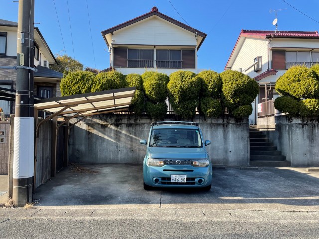 駐車場スペース。