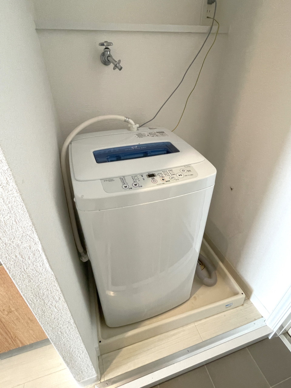 こちらのお部屋が家電付き！レンジ、冷蔵庫、洗濯機が付いてきます