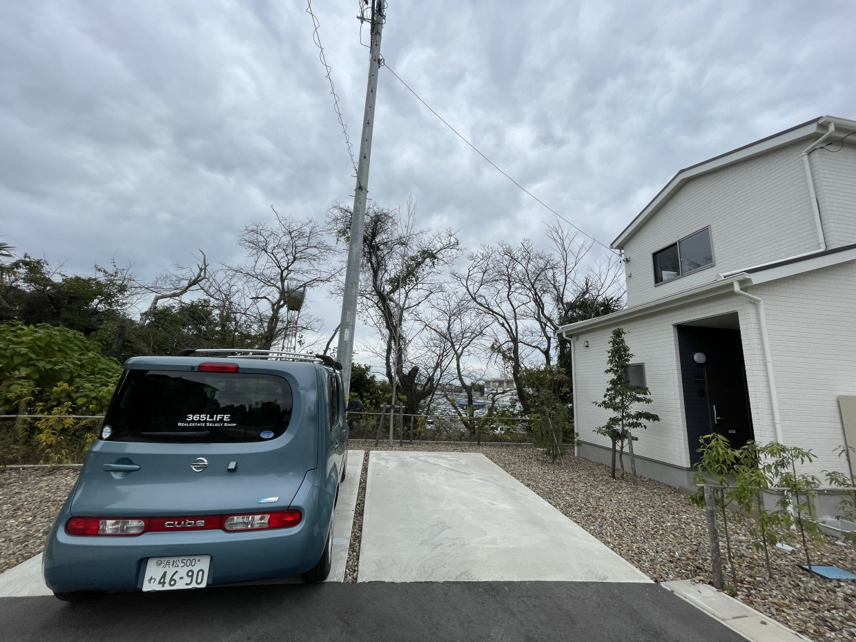 駐車場は並列二台