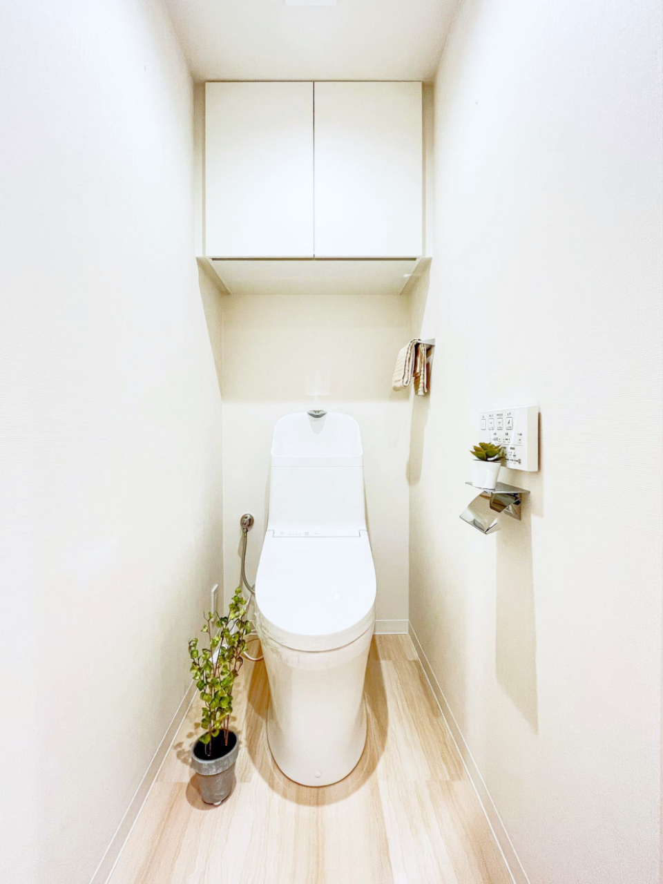 TOTO製”セフィオンテクト”技術が採用されたトイレです