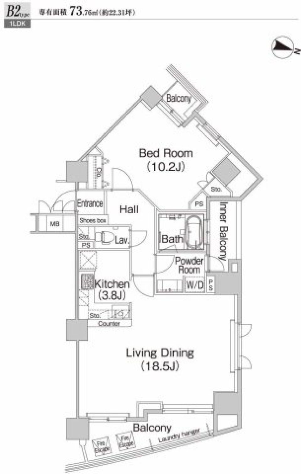 エレガンスとプライバシーを兼ね備えた邸宅 広々18帖を超えるLDKの間取り図