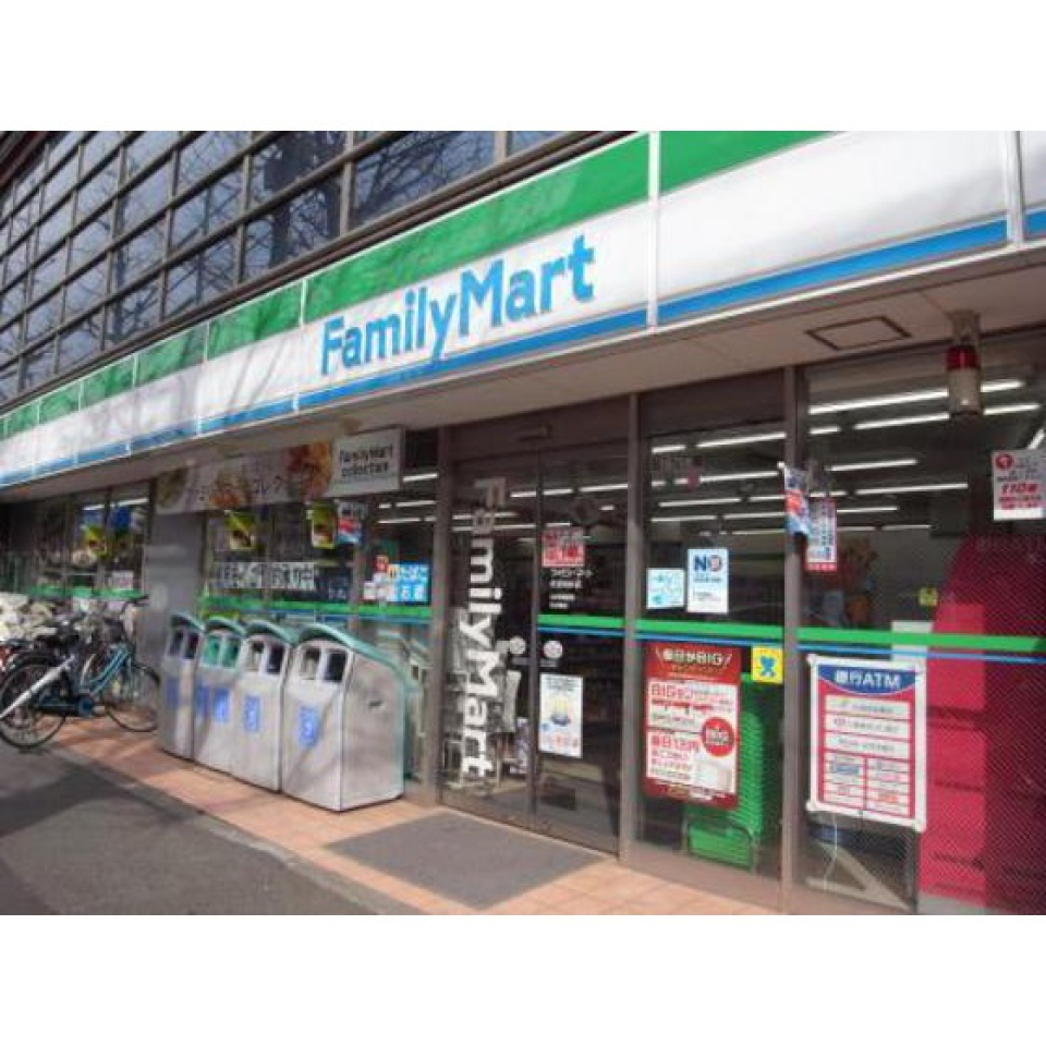 コンビニ「ファミリーマート杉並桃井店まで273ｍ」