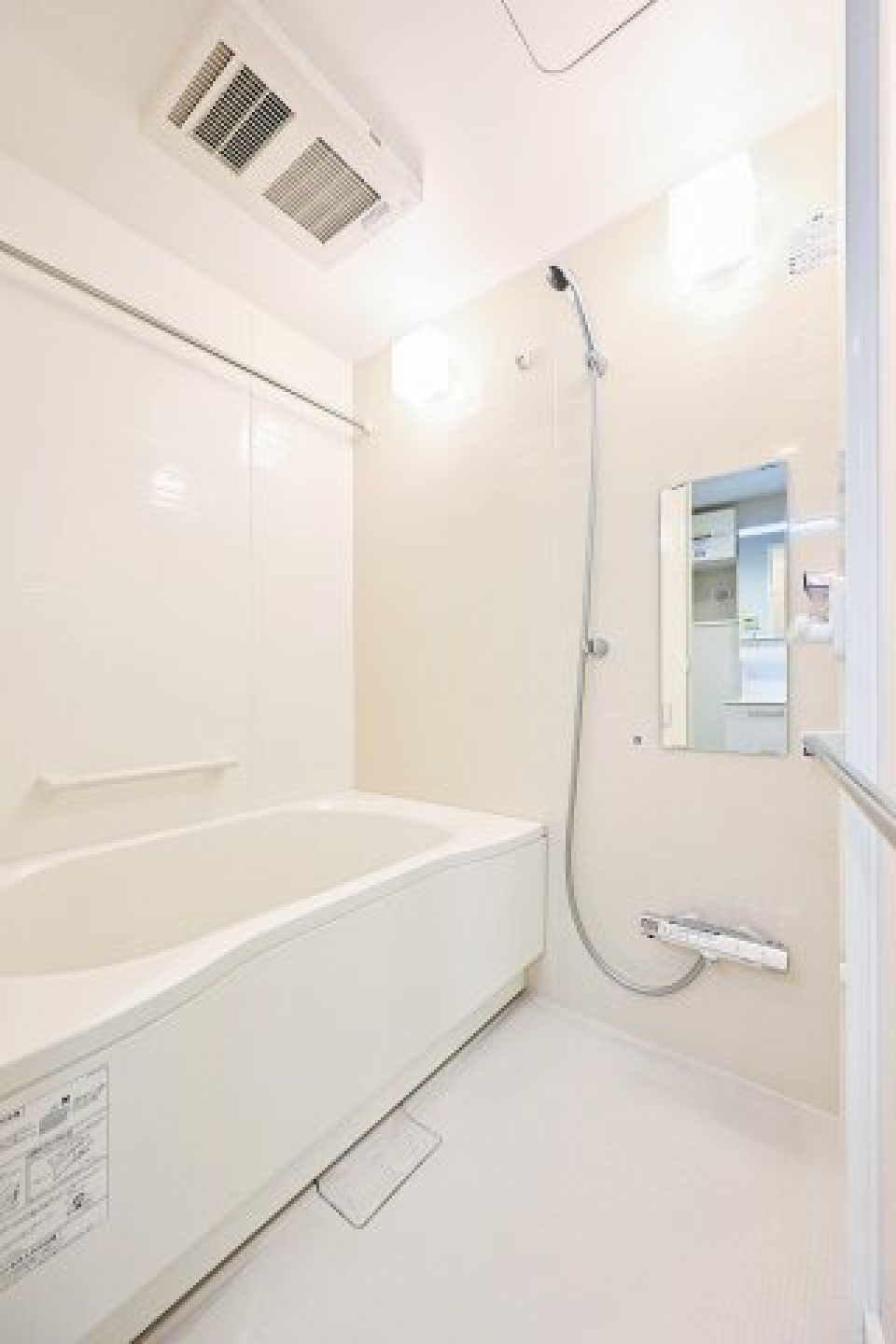 浴室乾燥付きの浴室