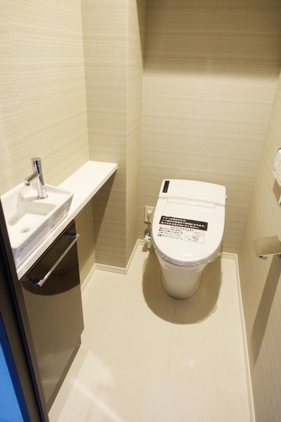 水栓もあるトイレです。※写真は同タイプ住戸です。