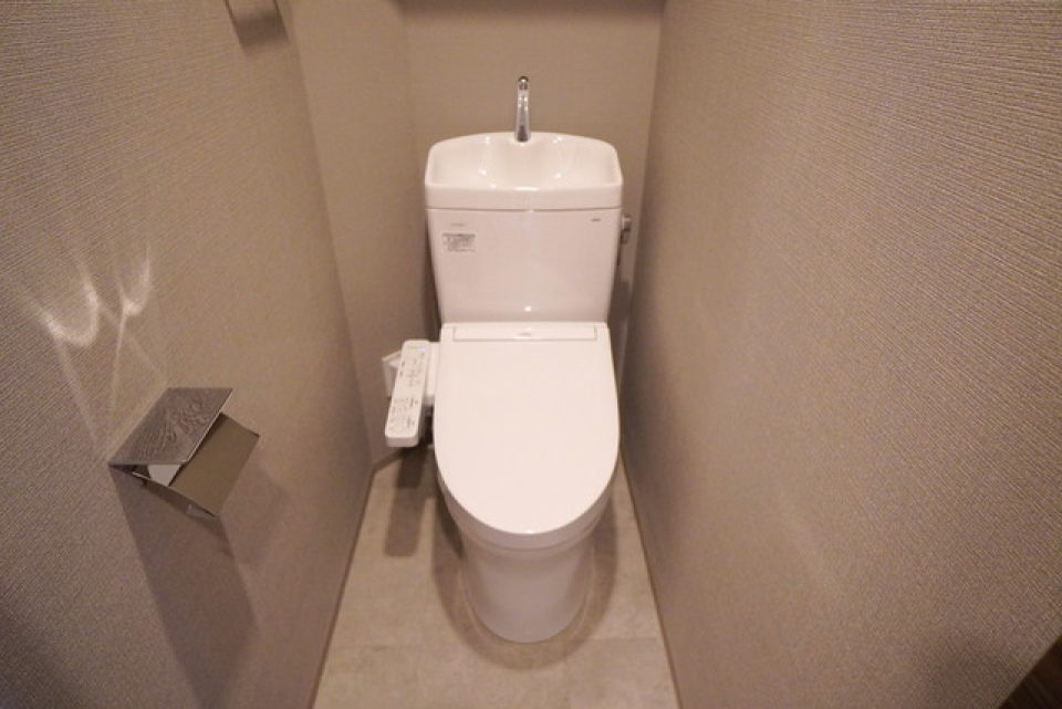 トイレの様子。※写真は同タイプ住戸です。