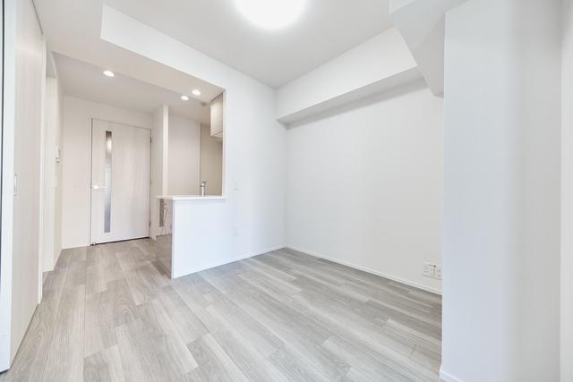 この白い世界を、どう彩ますか？
※写真は同タイプ住戸です。