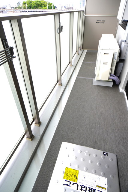 すりガラスで光りを遮らない設計です！
※写真は同タイプ住戸です。