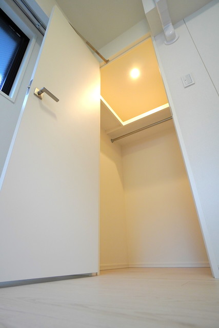 ウォークインクローゼット付きです※写真は同タイプ住戸です。