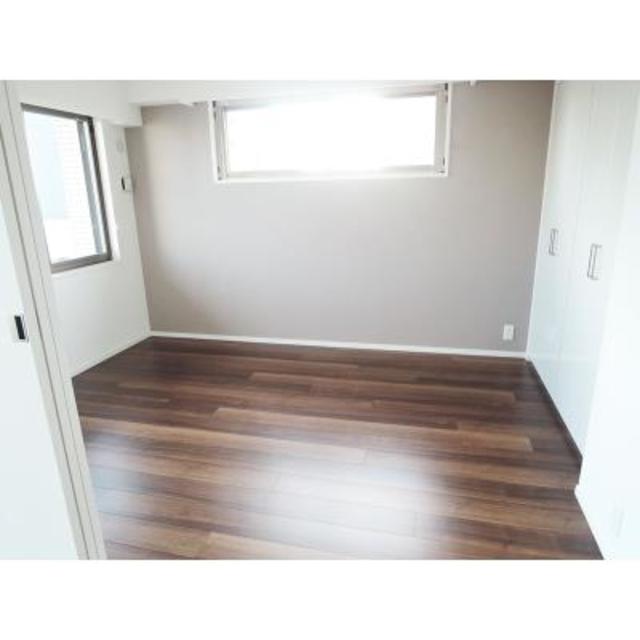 6.0帖のベッドルームです。※写真は同タイプ住戸です。
