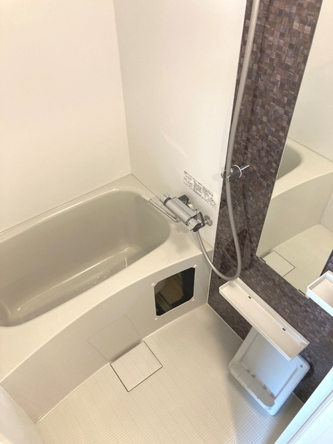 浴室の様子。※写真は同タイプ住戸です。