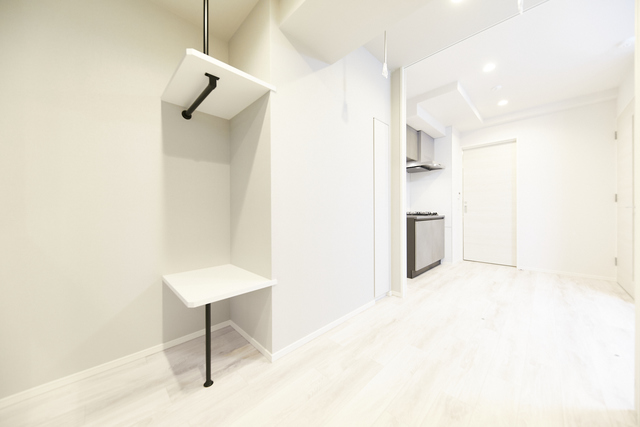 棚が備え付きであります
※写真は同タイプ住戸です。