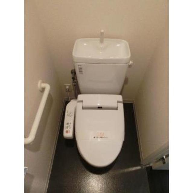 トイレ※写真は同タイプ住戸です。