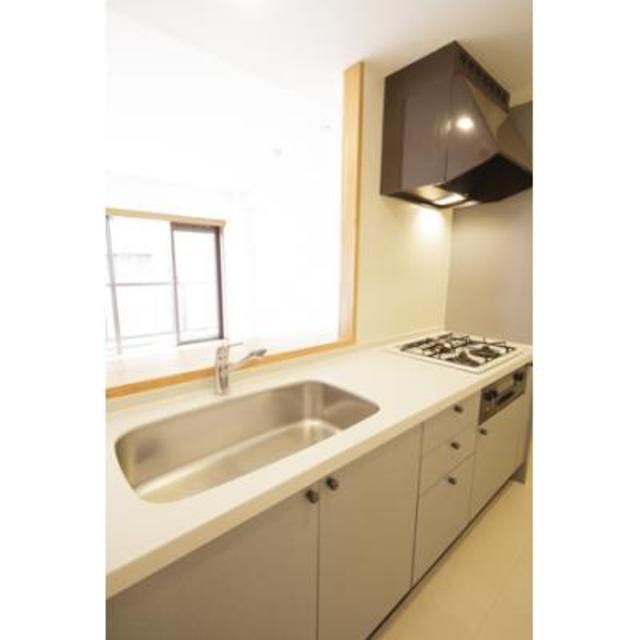 キッチンは対面式※写真は同タイプ住戸です。