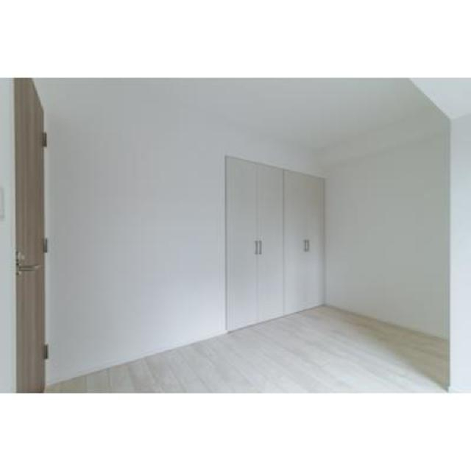 北側の寝室
※写真は同タイプ住戸です。