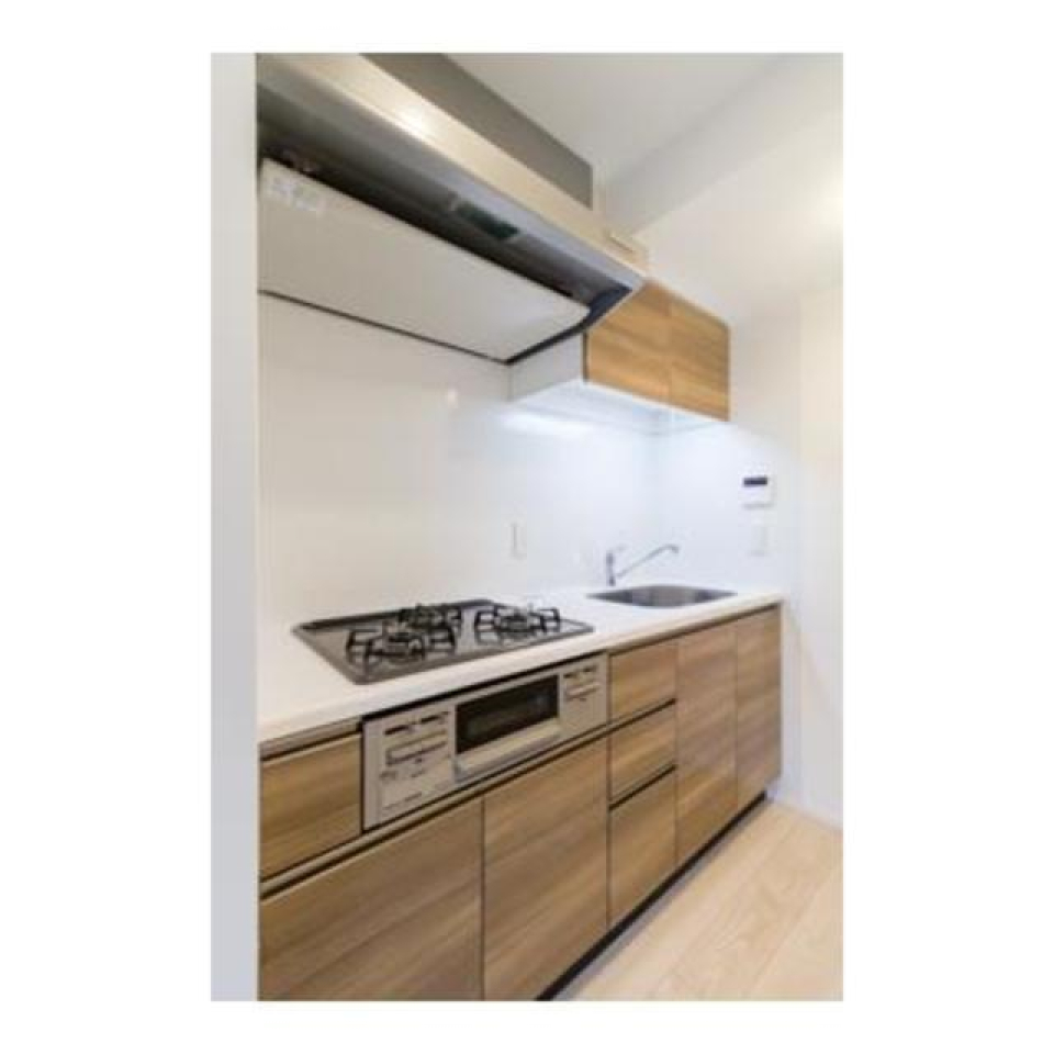 キッチンは3口コンロ
※写真は同タイプ住戸です。