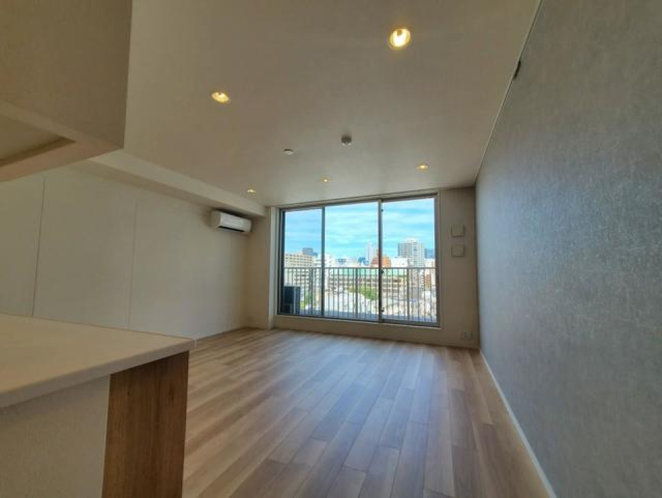 日差しの入り方もキレイです※写真は同タイプ住戸です。