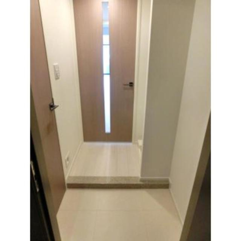 玄関の様子※写真は同タイプ住戸です。