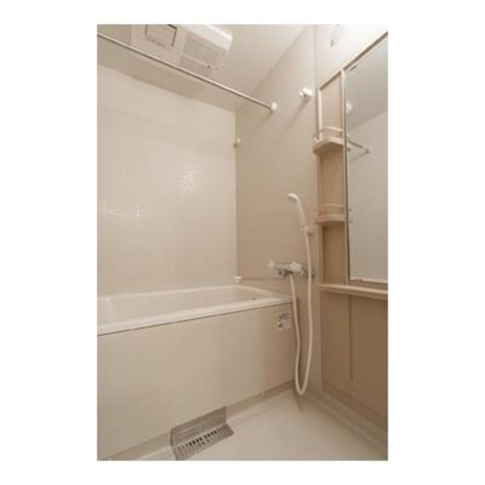 お風呂です※写真は同タイプ住戸です。