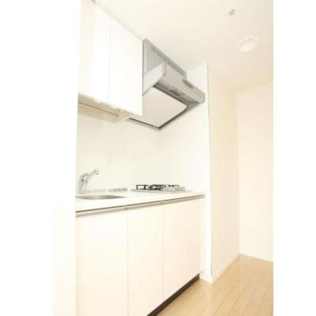 真っ白なキッチン
※写真は同タイプ住戸です。