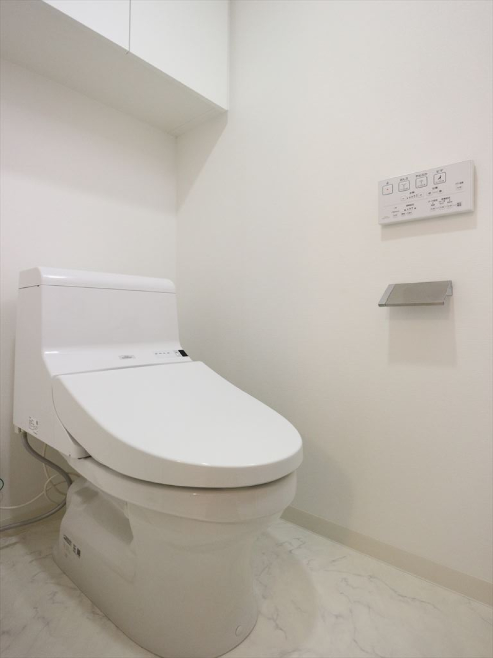 トイレは棚付き
Log池上