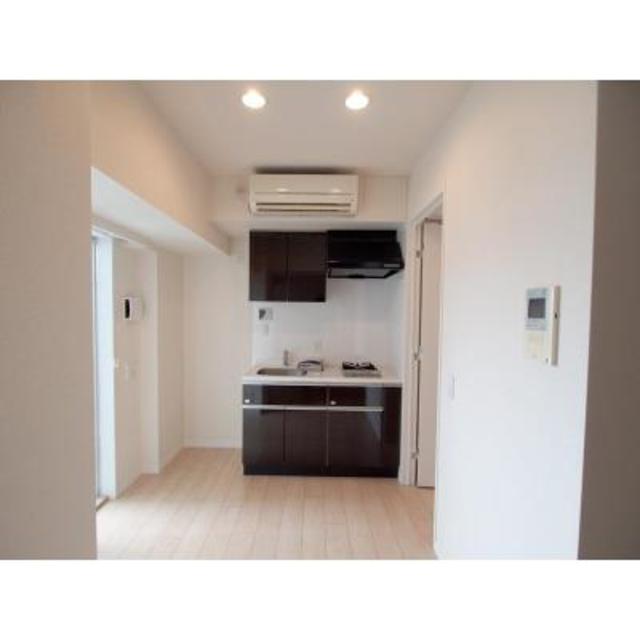 １２．７帖の１Rです。※写真は同タイプ住戸です。