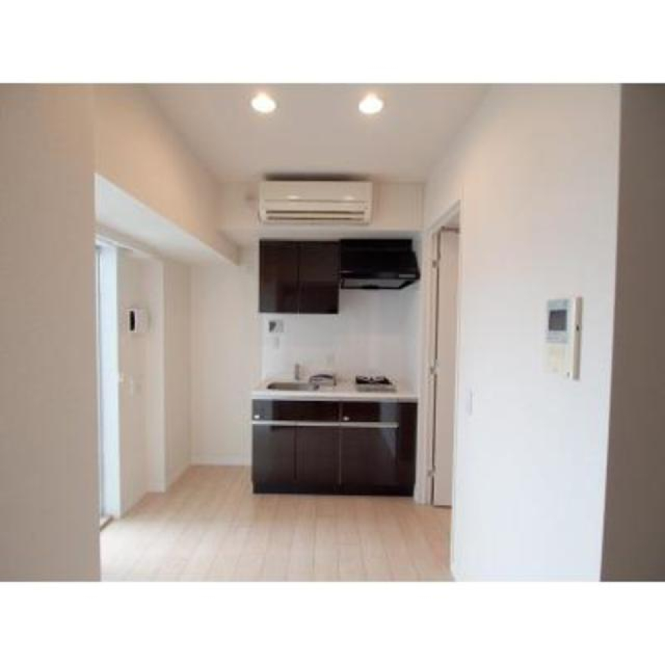 １２．７帖の１Rです。※写真は同タイプ住戸です。