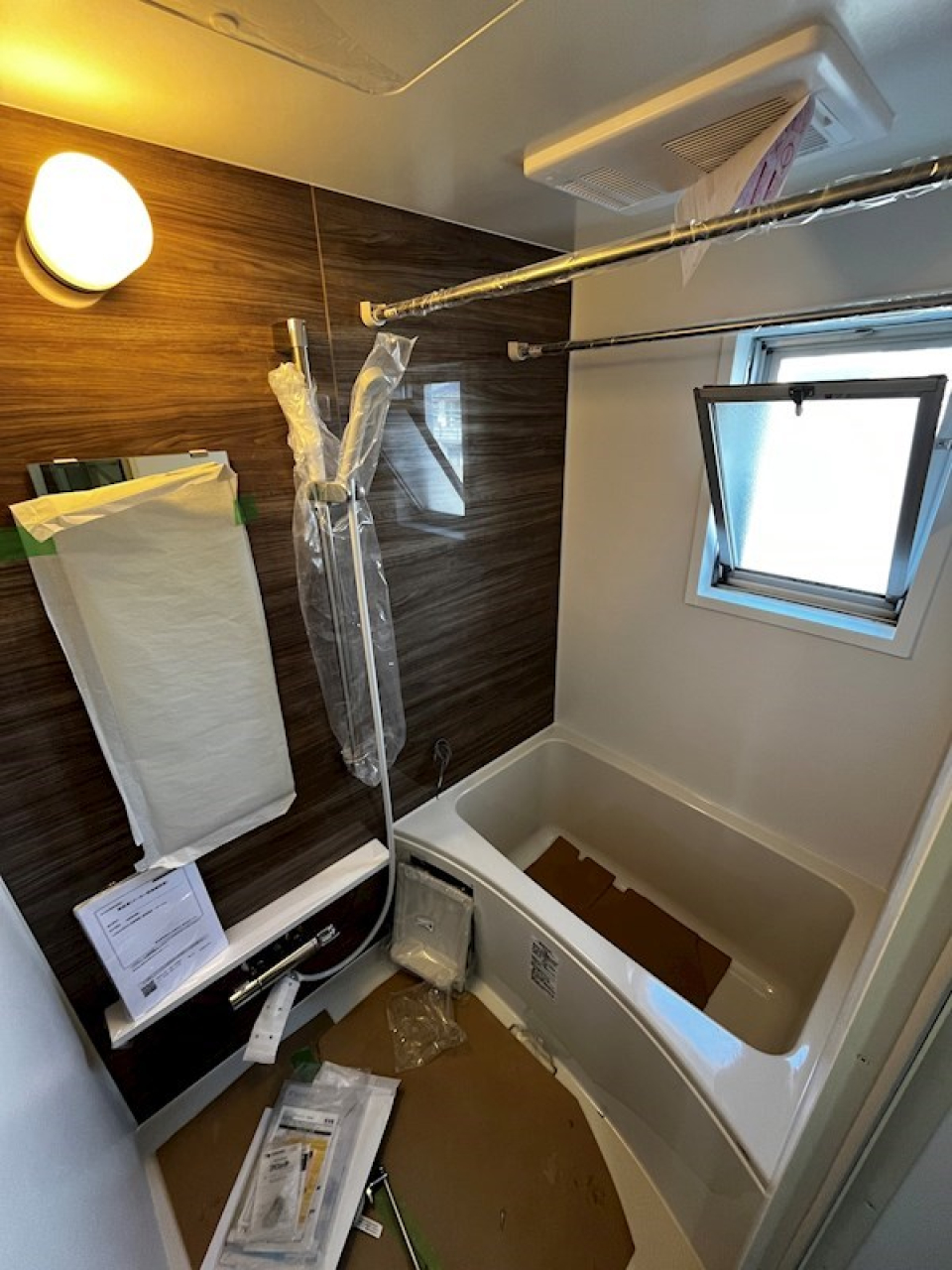 ※別部屋の写真です
追い焚き機能付きの浴室