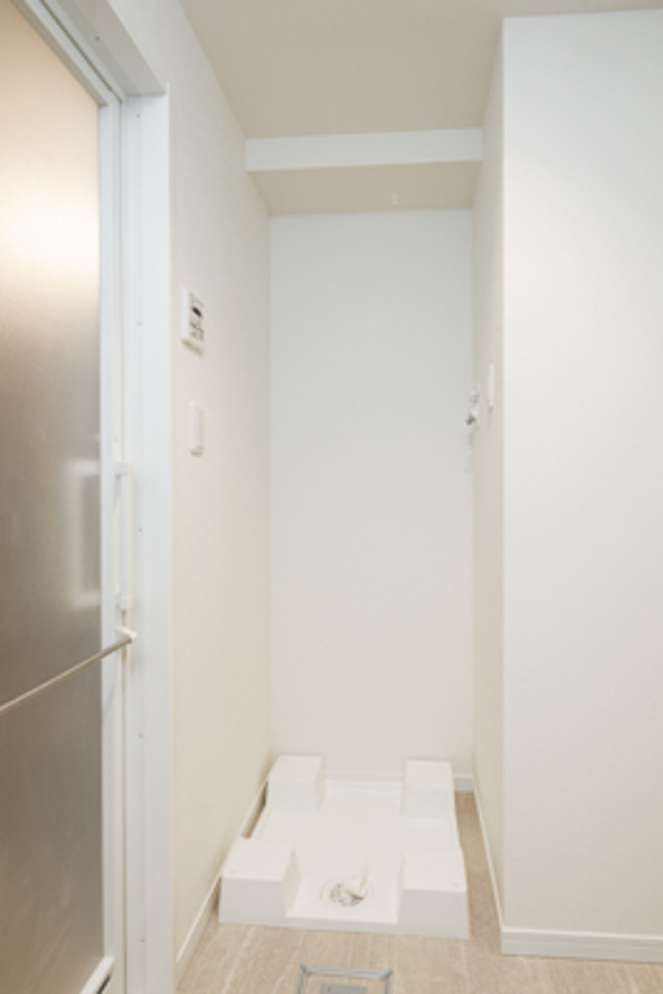 室内洗濯機置き場！
※写真は同タイプ住戸です。