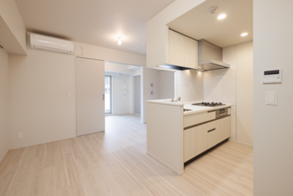 キッチンから部屋中を眺めることができます。※写真は同タイプ住戸です。