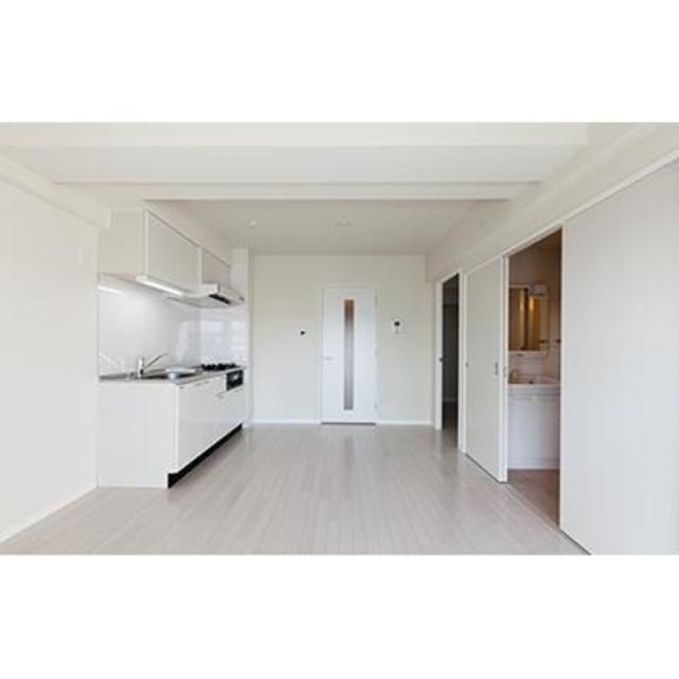 リビングルームは10.4帖の広々スペース！
※写真は同タイプ住戸です。