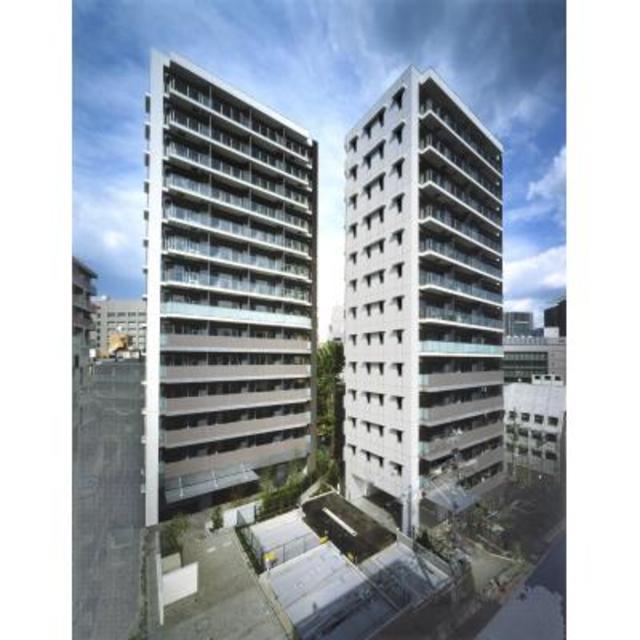 都会に佇むマンション