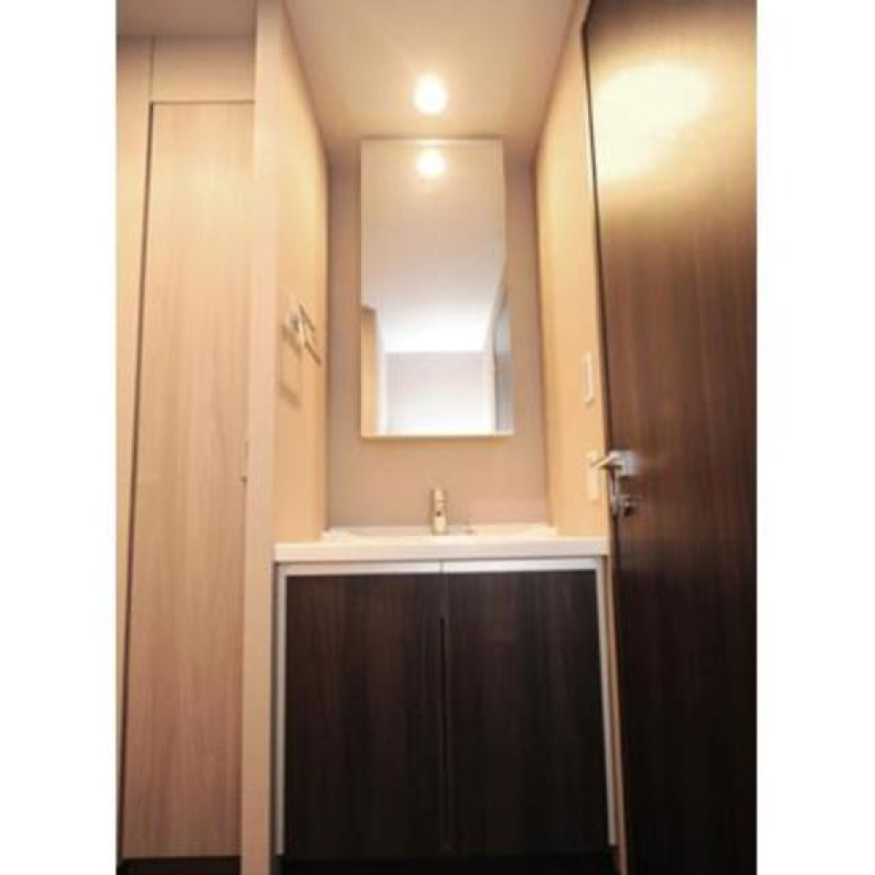 嬉しい独立洗面台。※写真は同タイプ住戸です。